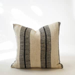 ESCALERA - Black on White Square